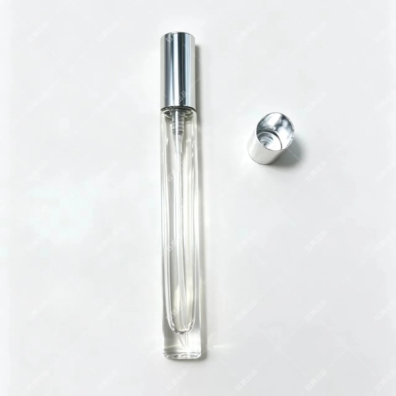 Triangular Electroplated Aluminum Perfume Overcap - Image 2 Triangular Electroplated Aluminum Perfume Overcap - Image 2