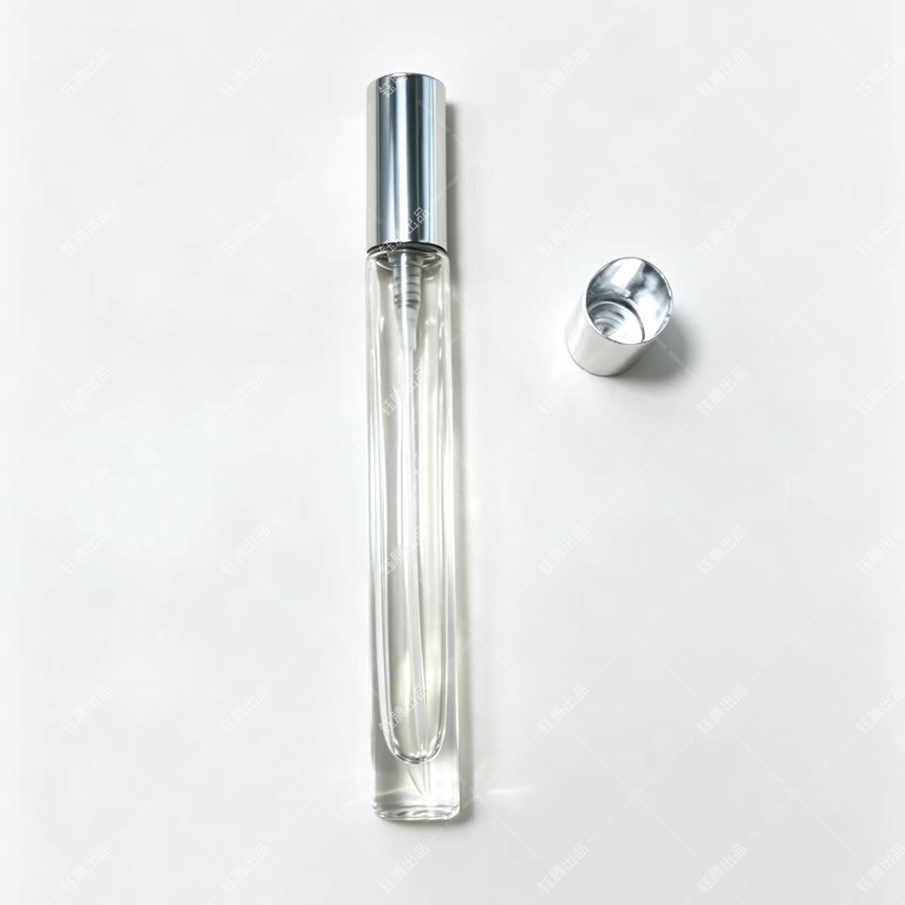 Triangular Electroplated Aluminum Perfume Overcap - Image 2 Triangular Electroplated Aluminum Perfume Overcap - Image 2