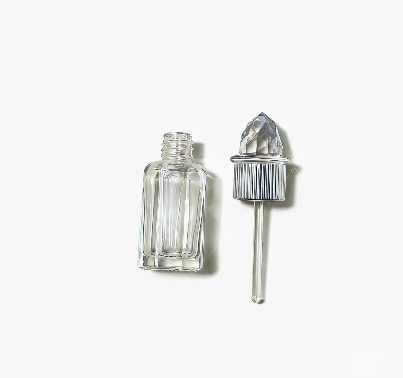 Octagonal Bottle Electroplated Aluminum Cap Octagonal Bottle Electroplated Aluminum Cap - Image 1