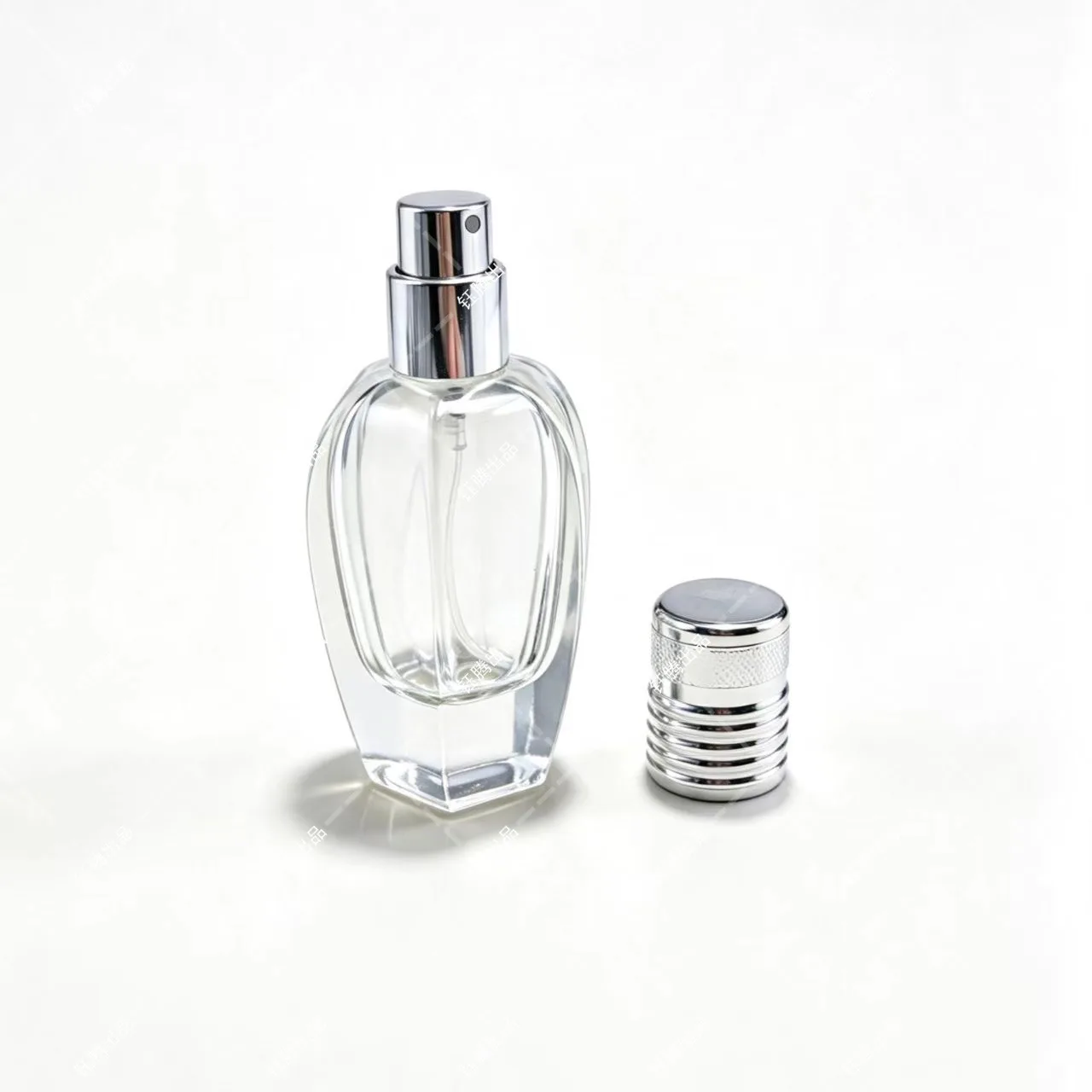 Threaded Perfume Cap Threaded Perfume Cap - Image 1