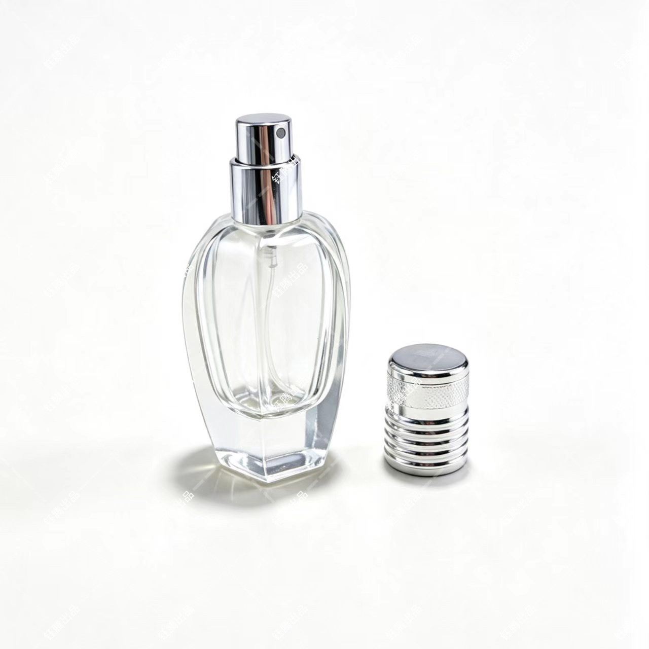 Threaded Perfume Cap Threaded Perfume Cap - Image 1
