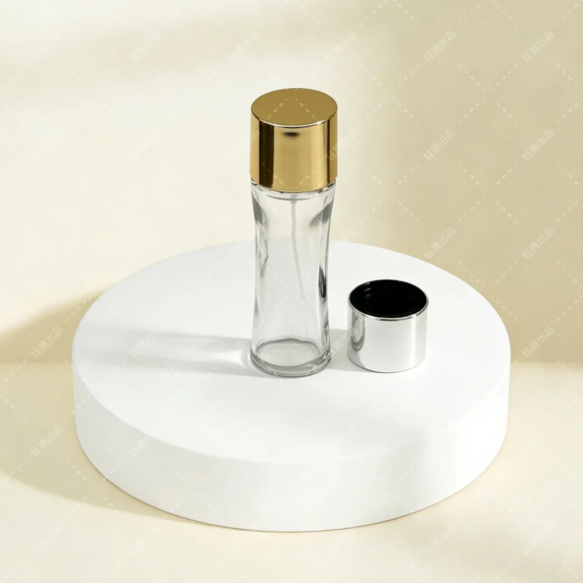 2 piece plastic perfume cover - Image 2 2 piece plastic perfume cover - Image 2